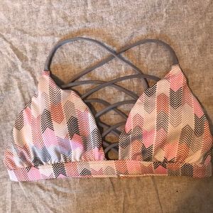 Victoria Sport open front sports bra